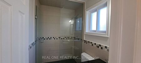 For Lease - 552 Marlatt Drive, Oakville, Ontario - Photo 2