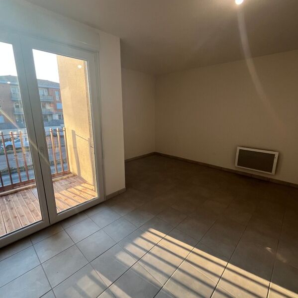 Location Appartement 1 pièce 32m² CASTANET TOLOSAN 31320 - Photo 1