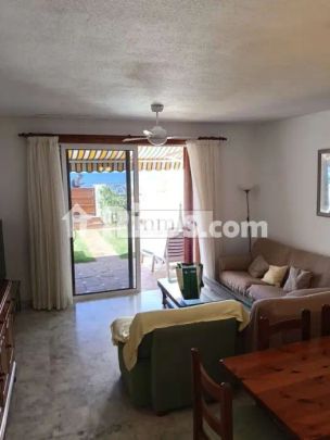 Chalet adosado en alquiler en Avenida Las Americas, Número 2 - Photo 1
