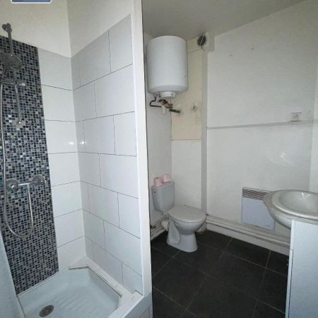 Location Appartement 1 pièce 28m² NIORT 79000 - Photo 3