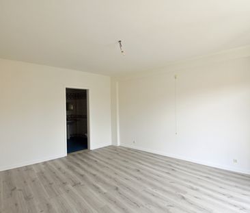 Gerenoveerd appartement te huur in het centrum van Eeklo! - Photo 6