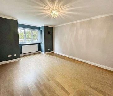 Lowfield Road, Caversham, Reading, Berkshire, RG4 - Photo 3