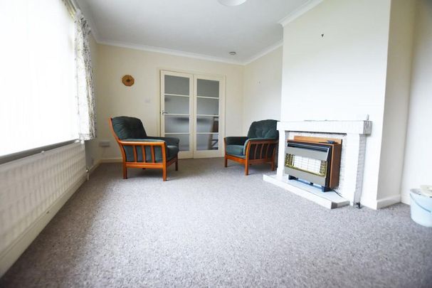 2 bedroom semi-detached bungalow to rent - Photo 1