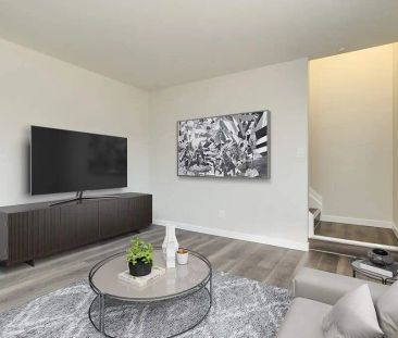 - 2 Bedroom at George Court - Photo 3