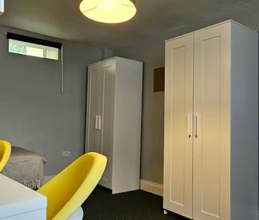 Royal Canal Terrace, Dublin - Photo 4