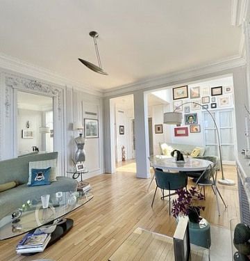 Appartement • Parc Monceau - Photo 1