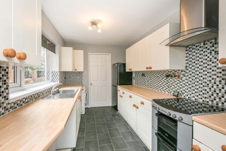 4 bedroom terraced to rent Brindley Street; Newcastle-under-Lyme; ST5 - Photo 3
