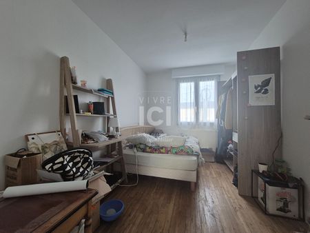 Location Maison 4 pièces 90m² - Photo 5