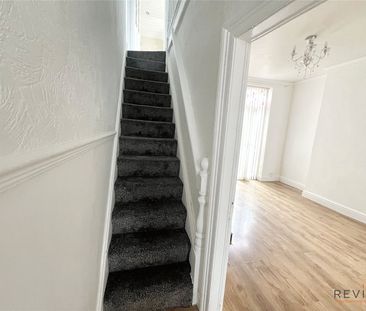 2 Bedroom Terraced House, Eton Street Walton - Photo 2