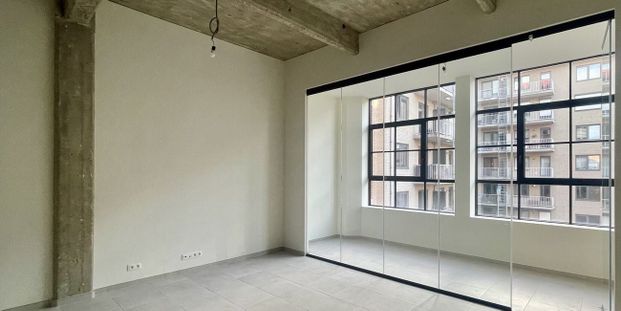 Appartement te huur in Berchem voor € 1.200 met 2 slaapkamers - Photo 1