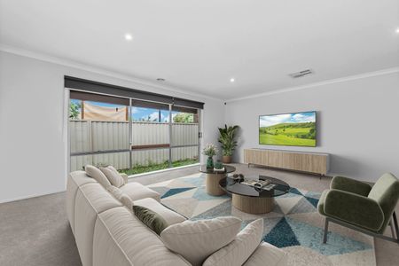 8 Salvia Avenue, Pakenham VIC 3810 - House For Rent | Domain - Photo 3