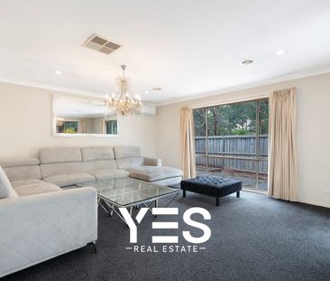 SPACIOUS SINGLE-STOREY FAMILY HOME - Photo 2