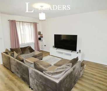 Doncaster Road, Langold, Worksop, Nottinghamshire, S81 - Photo 2