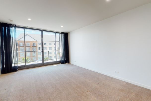 306/3a Honeysuckle Drive, Newcastle NSW 2300 - Photo 1