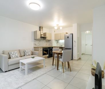 Location Appartement 2 pièces 38m² NICE 06100 - Photo 6