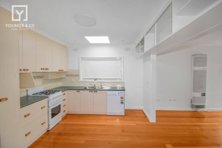 15 Maple St, Shepparton - Photo 5