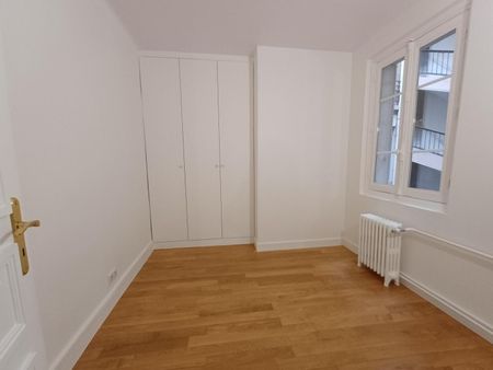 location Appartement T7 DE 309.7m² À PARIS - Photo 5