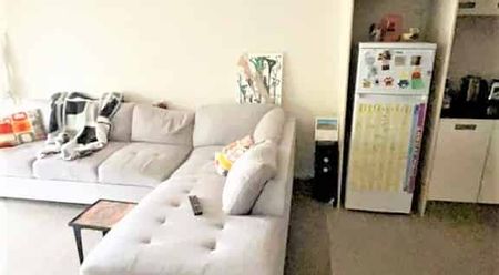 Oversized Two Bedroom Apartment 1st Story - Photo 2