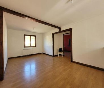 Location Appartement 3 pièces 63m² LILLEBONNE 76170 - Photo 2