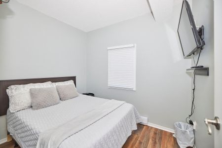 For Lease - 4675 QUEEN Street Unit# 1, Niagara Falls, Ontario - Photo 4