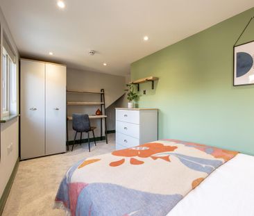 1 bedroom in a house share to rent - Photo 5