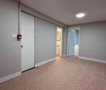 For Lease - 143 Echo Drive Unit# 1, Glebe - Ottawa East and Area, O... - Photo 3