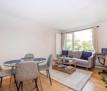 2 bedroom end of terrace house to rent - Photo 1