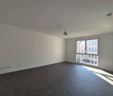 Location Appartement 2 pièces 51m² - Photo 3