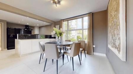 3 bedroom apartment to rent - Photo 4