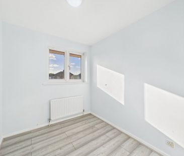 Staines Road West, Ashford, Surrey,TW15 - Photo 2