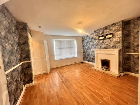 3 bedroom terraced house to rent - Photo 5