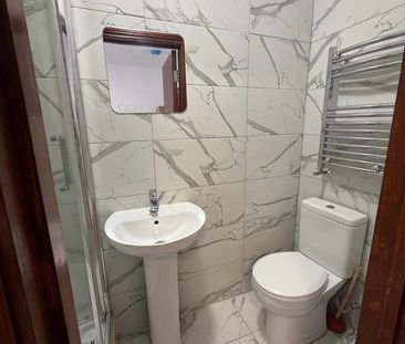 Room in a Shared House, Arnold Road, N15 - Photo 1