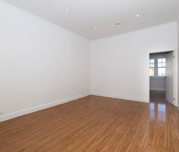 1161A Glen Huntly Road, Glen Huntly VIC 3163 - Apartment For Rent |... - Photo 5