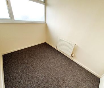 HarperAvenue, Burton-on-Trent - Photo 2