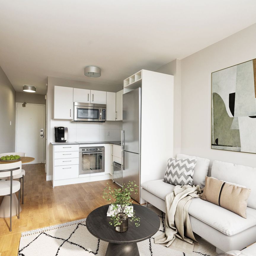 730 St Clarens Avenue - Photo 1