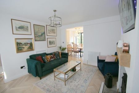 2 bedroom semi-detached house to rent - Photo 3