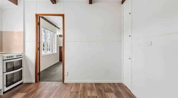 Ã¢Ãâ¬ÃÅ"Warm, Welcoming, and Ready to Move In!Ã¢Ãâ¬Ã - Photo 1