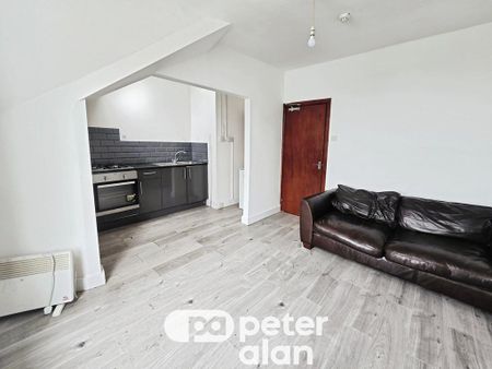 1 bedroom flat to rent - Photo 4