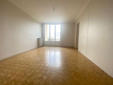 APPARTEMENT T3 A LOUER - Photo 2