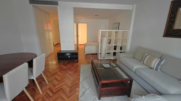 Calle de Recoletos, Madrid, Community of Madrid 28001 - Photo 1