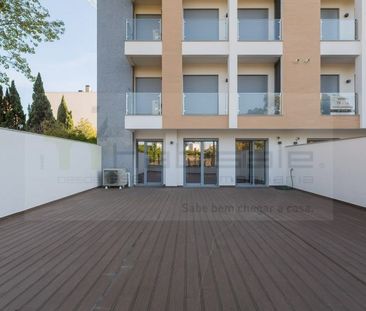 Carcavelos e Parede, Lisbon - Photo 4