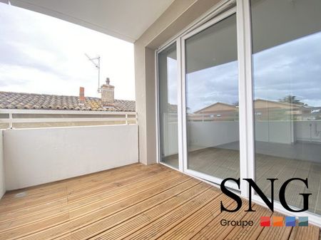 T3 AVEC LOGGIA+PARKING - Photo 2