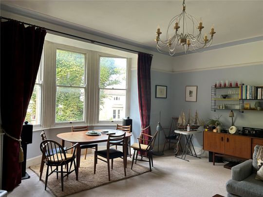 Westfield Park FFF, Clifton, BS6 6LX - Photo 1