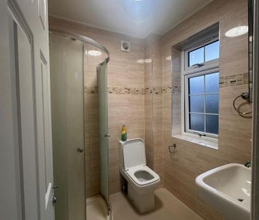 Studio to rent - Photo 6