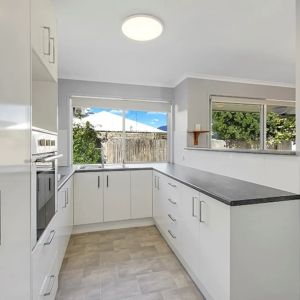 Low-Maintenance Beachside Living - Photo 2