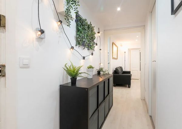 Carrer de les Beates, Barcelona, Catalonia 08003