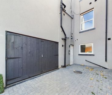 1 Bedroom Shared House - Photo 2