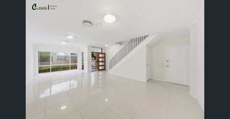 North-Facing Entertainment Family Home In Prime Location-Close to TOP Ryde Shopping - Photo 3