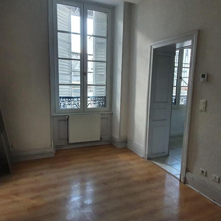 Location Appartement 2 pièces 35m² CLERMONT FERRAND 63000 - Photo 1