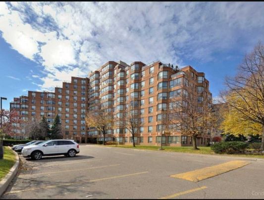 For Lease - 6 Humberline Drive Unit# 813, Toronto, Ontario - Photo 1